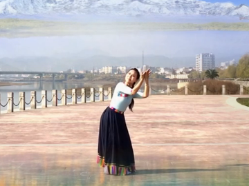 海棠依旧广场舞《在那东山顶上》教学视频