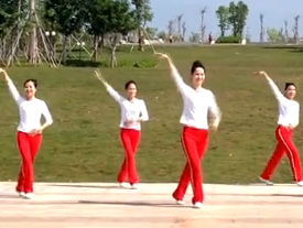 罗浮山管理区舞蹈队广场舞好空气 Li.Li健身操系列 《好空气》歌词