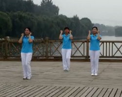 青州市云朵儿快乐舞步健身操第五套 修改版 云朵儿健身操 最新健身操视频音乐mp3免费下载