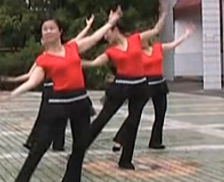 高安广场舞西藏的天空 中老年广场舞视频