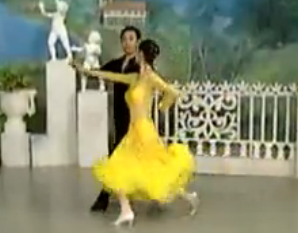 杨艺许玮娜教你跳慢三 第七讲藏族舞步单手转 华尔兹舞的通俗跳法