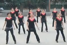 武汉市舞精灵排舞 幸福万家 舞蹈设计：白鸽老师 广场舞蹈歌曲音乐免费