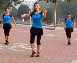 藁城紫荆花广场舞 小心眼的男人中老年广场舞视频