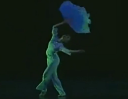 胶州秧歌 留在彼岸的青春 北京舞蹈学院民间舞系 音乐：蔡琴《六月茉莉》