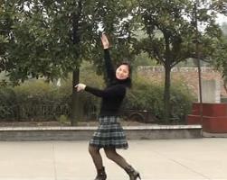 燕妮广场舞唱首情歌给草原 含广场舞教学 动作分解
