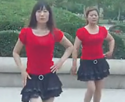 徐水忆馨广场舞 都是为了爱广场舞歌曲视频附歌词