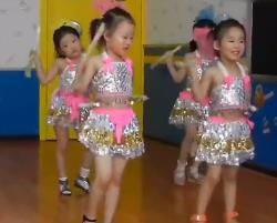 幼儿舞蹈表演 甩葱歌 简单易学儿童舞蹈