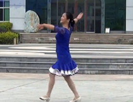榕城舞魅广场舞遥远的妈妈  编舞香樟树（子雯） 献给母亲节的广场舞