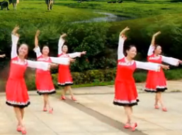 江西鄱阳春英广场舞再唱山歌给党听 热门中老年广场舞舞蹈视频歌曲