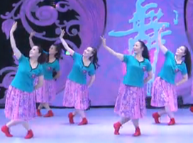 杨艺田益珍广场舞鹊桥会舞蹈视频 花儿乐队《鹊桥汇》歌词