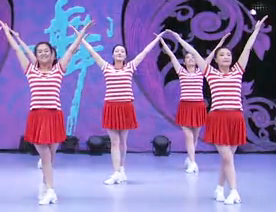 杨艺格格微澜广场舞最美的时代 《最美的时代》歌词