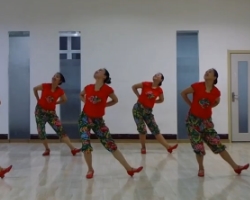 广场舞猴年大吉棒棒哒 星月舞蹈队 最新广场舞表演视频