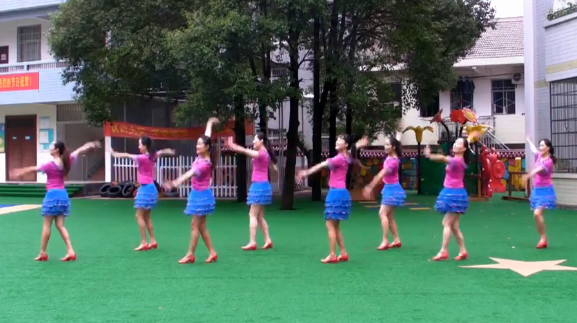 紫玫瑰广场舞 为什么喜欢你广场舞 团体正面演示