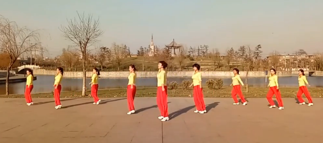 hehe+大众健身队 一路歌唱舞蹈视频 分解动作教学