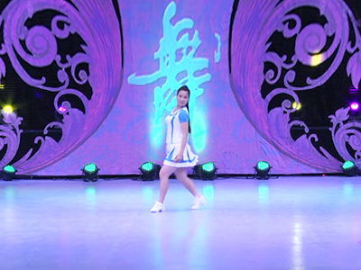 江西玲珑飞雨广场舞 美丽依旧舞蹈视频 20强舞队全民健身舞编舞：応子