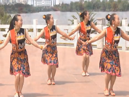 格格广场舞妹妹的摆正面背面含教学 云南王江飞虹舞蹈队演示