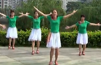官涌舞飞飞广场舞阿尔山的姑娘 视频舞蹈免费下载 舞曲下载