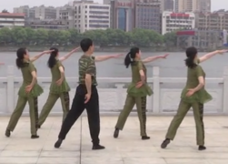 兵妹妹刘峰广场舞背面舞蹈视频 热情大方的中老年广场舞