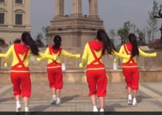 火辣辣小丽子明广场舞背面演示教学 热情动感的中老年广场舞