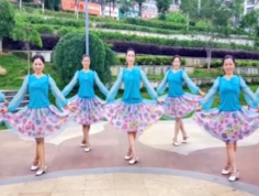 江西娇娇飞雪广场舞语花蝶 团队正面舞蹈视频