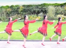 风一吹爱就来张春丽广场舞正背面演示教学 团队舞蹈视频