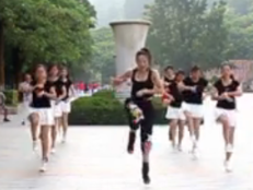 凤凰香香广场舞教学小眼睛的姑娘 正反面含教学视频下载
