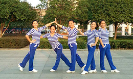 新风尚我的好妹妹广场舞舞蹈视频 64步舞曲 正反面演示 附