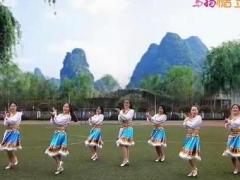 学跳杨丽萍爱情像花儿一样广场舞 美丽蓥华广场舞 民族舞团队演示