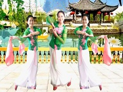 中国有个小地方广场舞 雨后彩虹广场舞 正面演示手绢舞