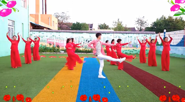 中国美广场舞 焱焱广场舞 团体变队形演示
