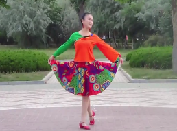 立华广场舞最美的歌唱给妈妈 原创藏族舞附分解