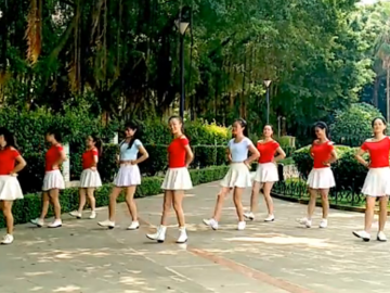 凤凰香香广场舞《情歌赛过春江水》教学视频