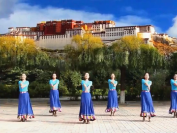 云裳的藏族广场舞《向往拉萨》视频