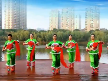 湖北乐乐的单扇广场舞《唱起来跳起来》教学视频
