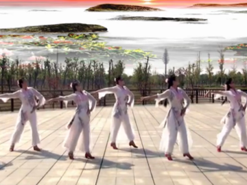 江西玲珑飞雨的古典广场舞《牵丝戏》视频