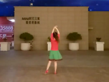 春晓苑的广场舞《牵手今生路》视频