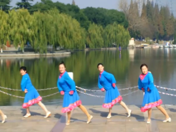 安庆轻翎的蒙古广场舞《高贵的蔚蓝》教学视频