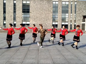 城城的32步广场舞《相伴一生》教学视频