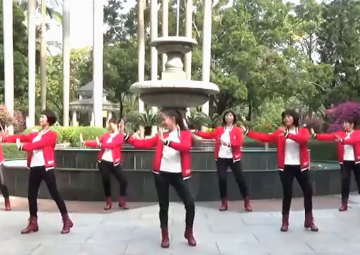 星艺的现代广场舞《巴拿马》视频