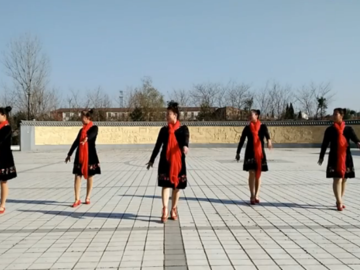 洛阳菲菲的广场舞《小河边》分解教学视频