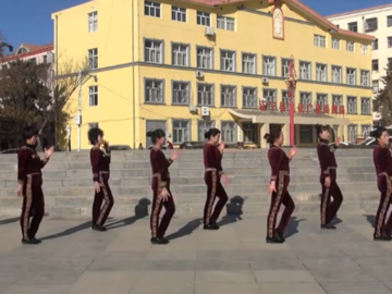 陇东静儿的现代广场舞《C喱C喱》教学视频