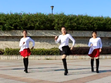凤凰香香的广场舞《拥抱你离去》教学视频