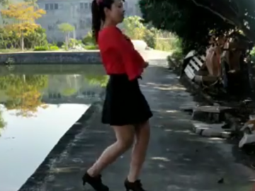 惠州舞蝶广场舞蹈队《我被青春撞了一下腰》视频