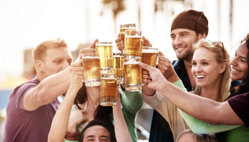 适量饮酒对人体有啥好处?过量饮酒对人体健康危害?