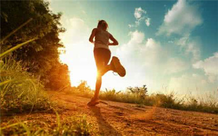 最科学的跑步姿势 长期坚持跑步会给人带来什么变化