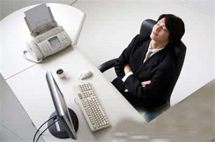 男性久坐办公室有什么危害?久坐办公室锻炼方法?