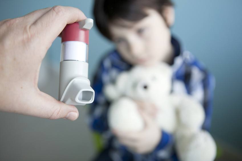 过敏性哮喘常见发病原因?如何治疗过敏性哮喘