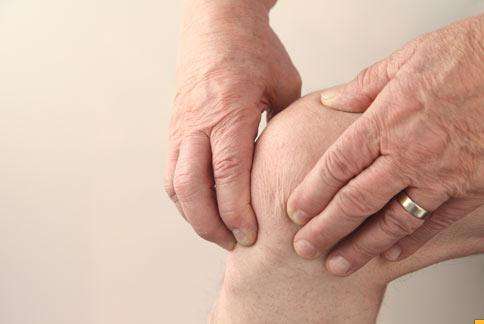 退化性膝关节炎怎么治疗 中医从3面项切入