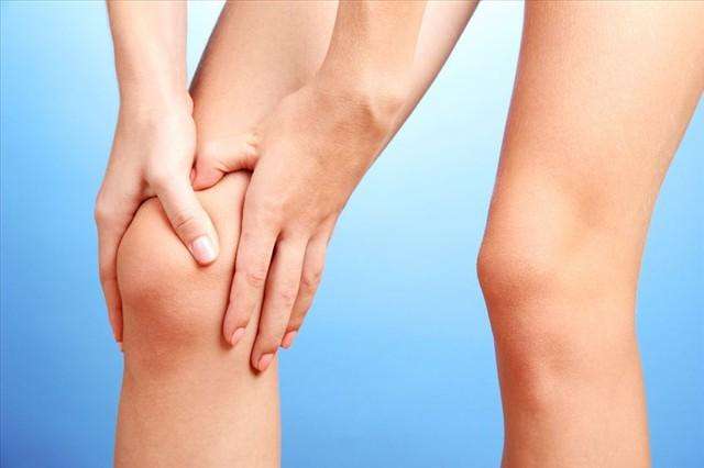 怎样预防膝关节磨损 运动前做对这2件事