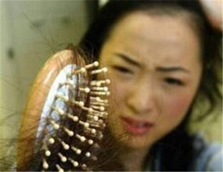 防止脱发的九种好方法 帮你远离秃顶的危机